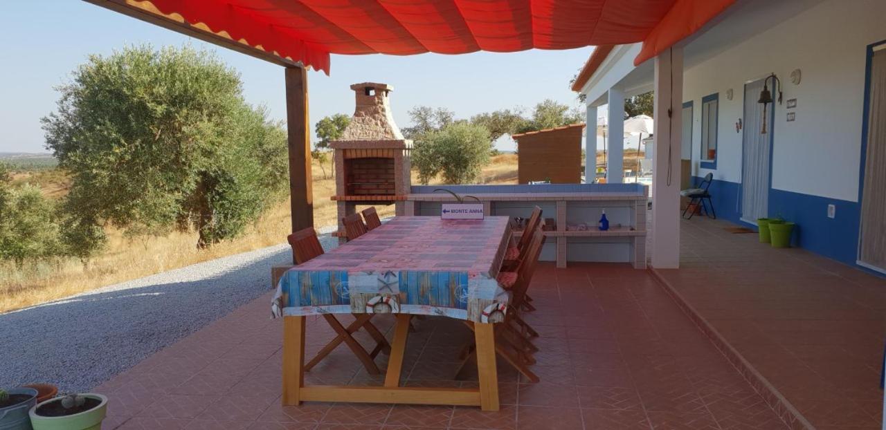 مبيت وإفطار Vila Verde de Ficalho Monte Anna المظهر الخارجي الصورة